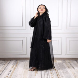 ‎ عباية نسائية بتصميم مميز أسود